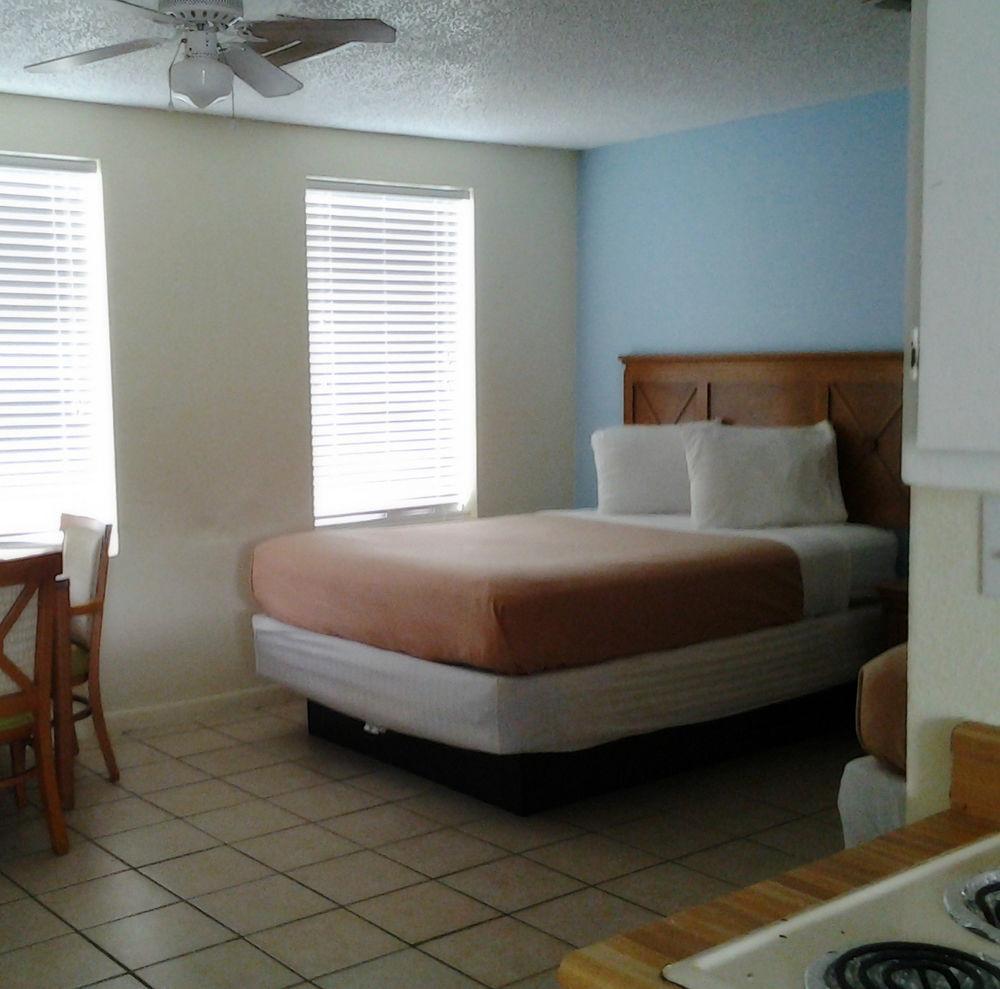 Oyo Hotel Rockport- Bay View Bagian luar foto